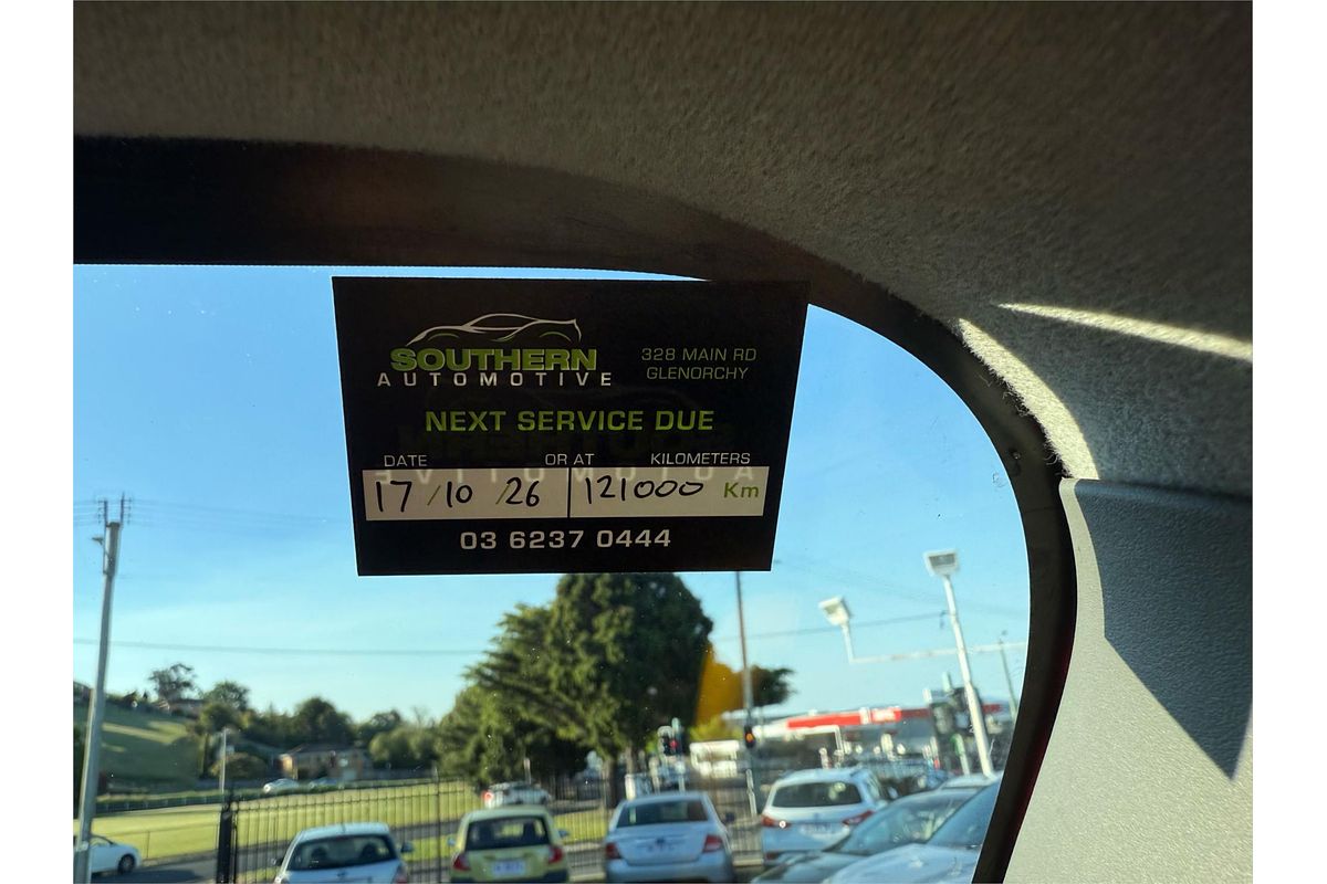 2017 Renault Master X62 MWB Mid Roof