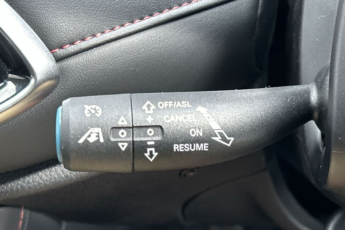 2019 MG HS Excite SAS23