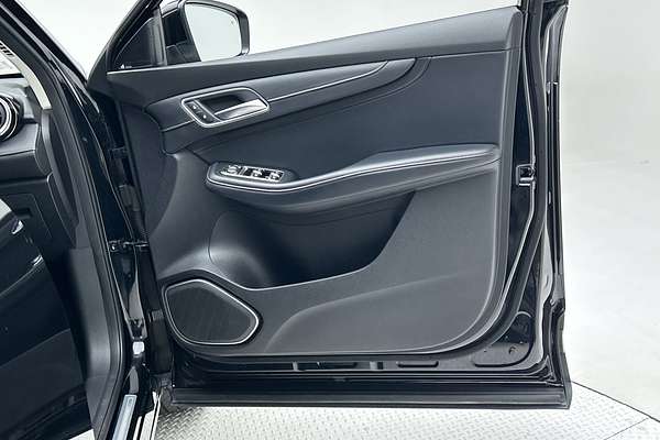 2019 MG HS Excite SAS23