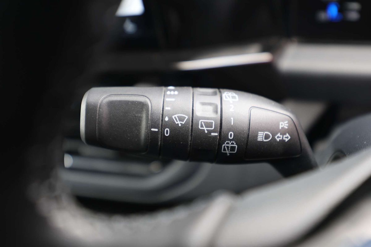 2024 Ford Tourneo Titanium X AV SWB