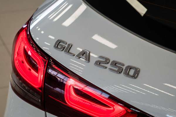 2022 Mercedes-Benz GLA-Class GLA250 H247
