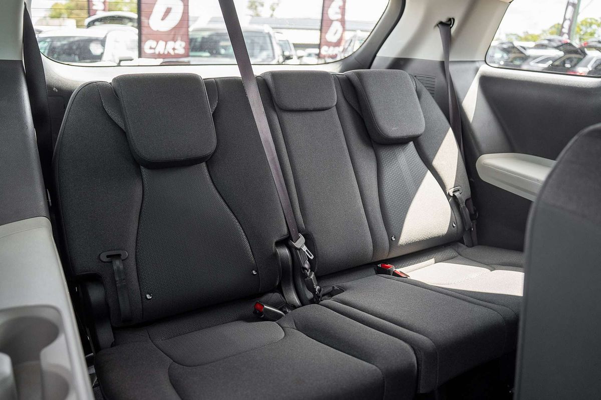 2022 Kia Carnival S KA4