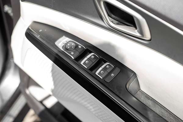 2022 Kia Carnival S KA4