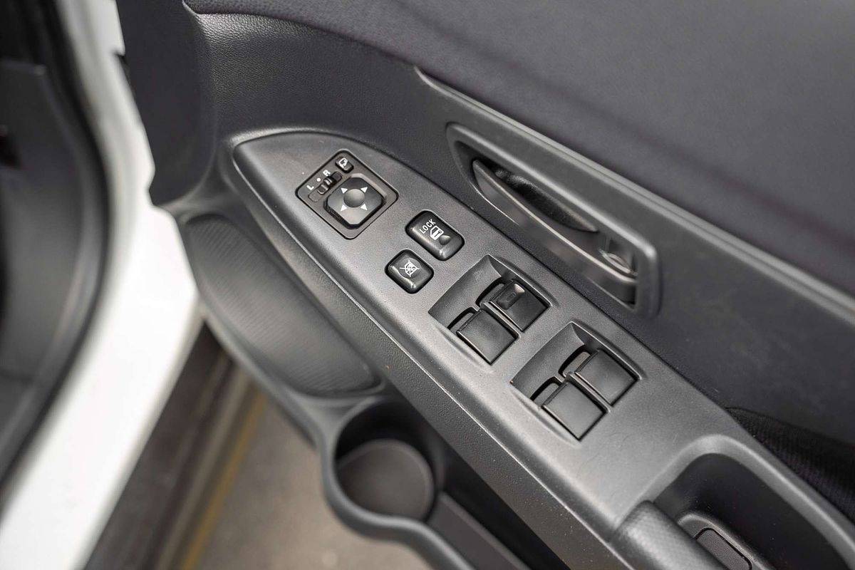 2020 Mitsubishi ASX ES XD