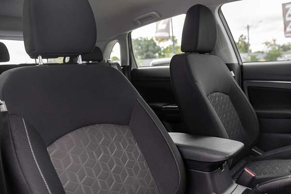 2020 Mitsubishi ASX ES XD