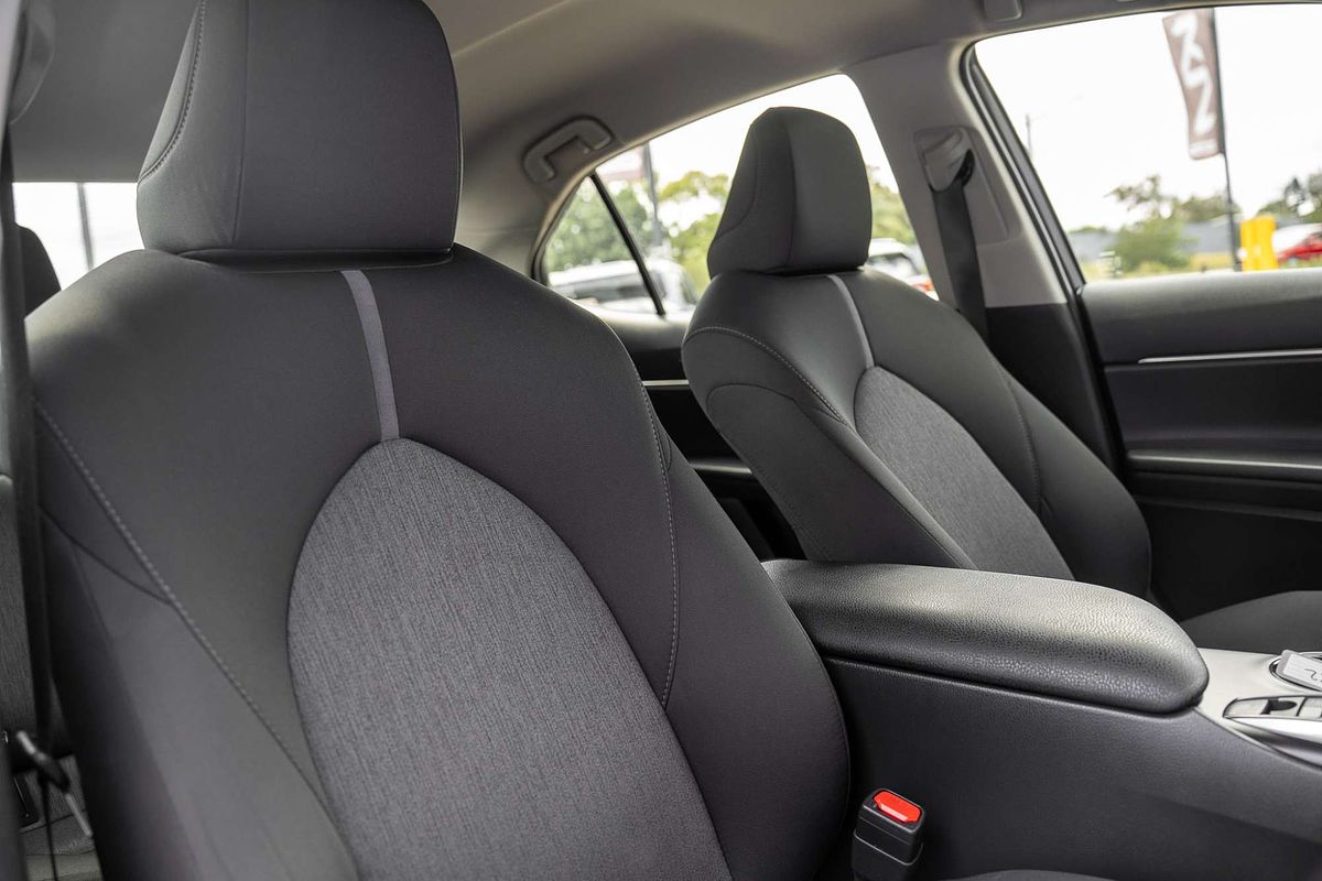 2023 Toyota Camry Ascent AXVH70R