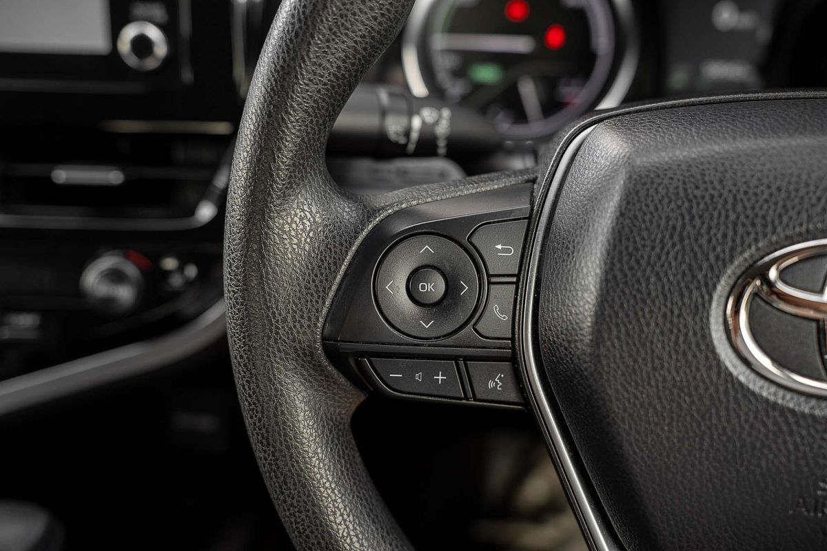 2023 Toyota Camry Ascent AXVH70R