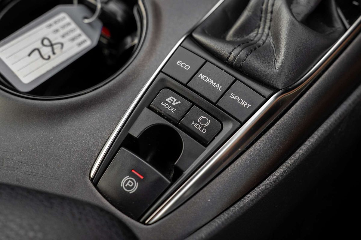 2023 Toyota Camry Ascent AXVH70R