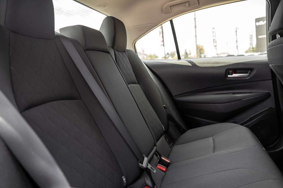 2023 Toyota Corolla Ascent Sport Hybrid ZWE219R