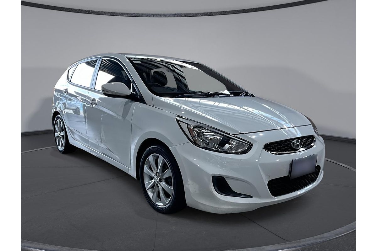 2018 Hyundai Accent Sport RB6