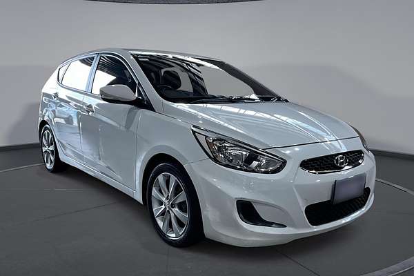 2018 Hyundai Accent Sport RB6