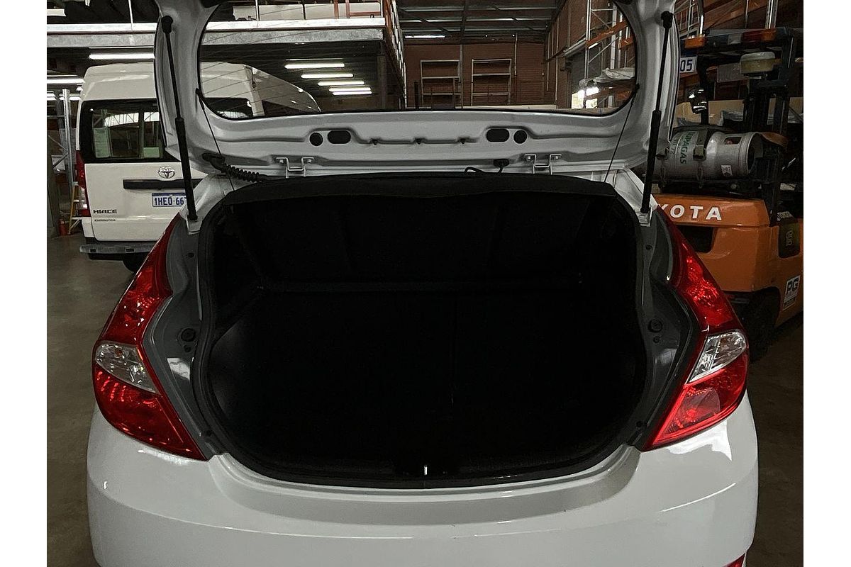 2018 Hyundai Accent Sport RB6