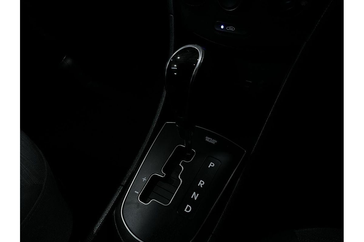 2018 Hyundai Accent Sport RB6