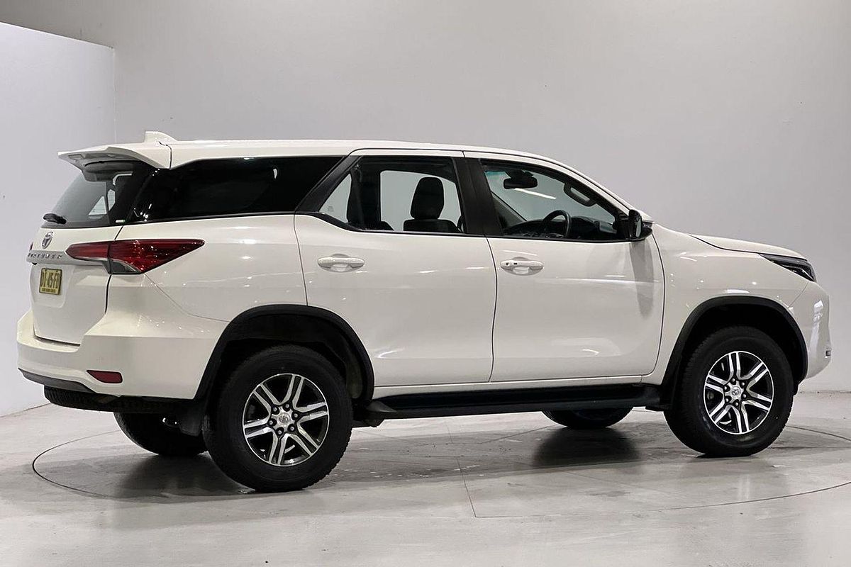 2023 Toyota Fortuner GX GUN156R