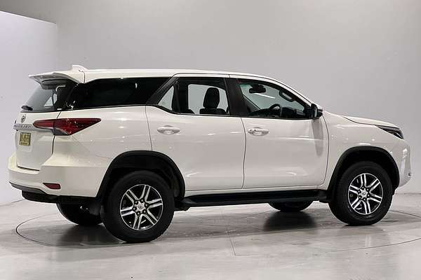 2023 Toyota Fortuner GX GUN156R
