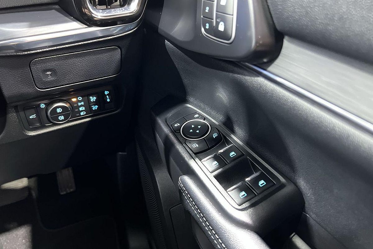 2025 Ford Everest Sport 2.0L