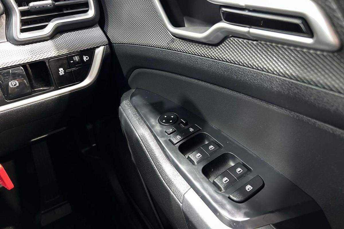 2022 Kia Sportage S NQ5