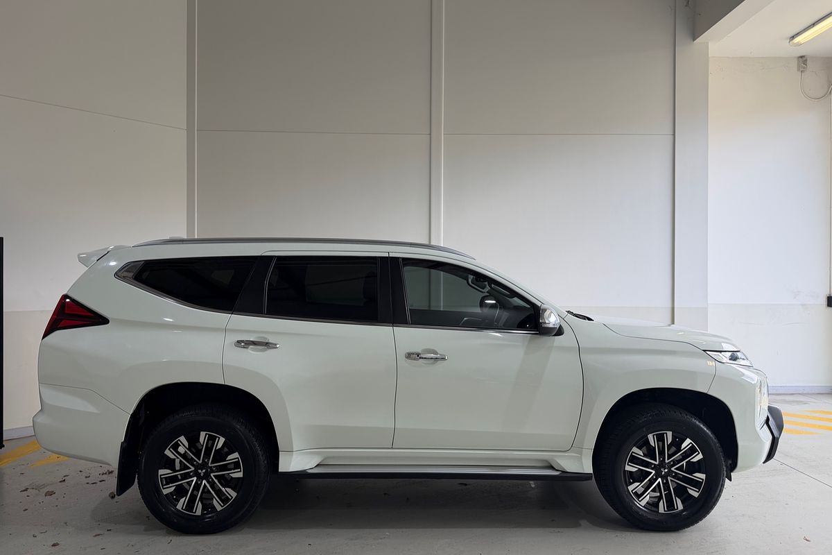 2022 Mitsubishi Pajero Sport Exceed QF