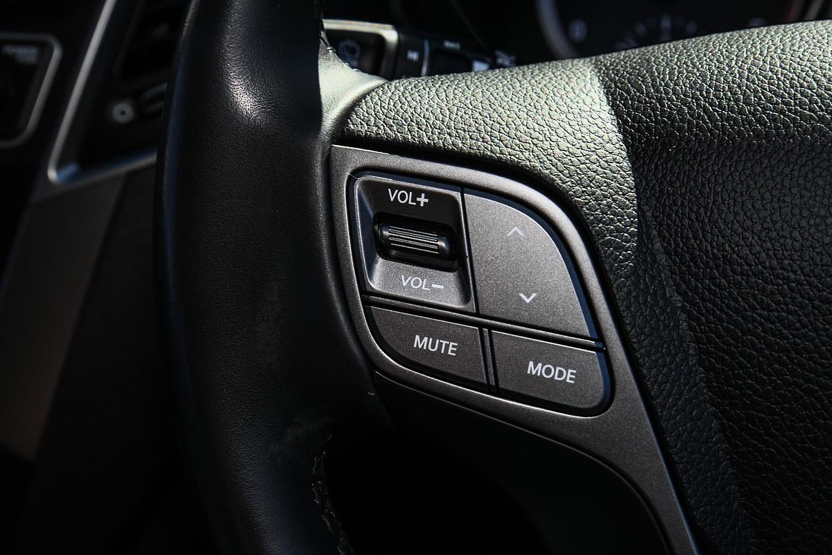 2016 Hyundai SANTA FE ACTIVE CRDi (4x4) DM SER II (DM3) UPDATE