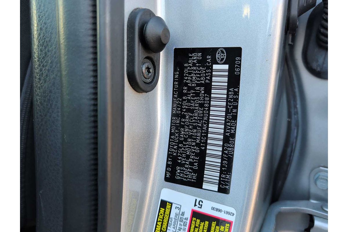 2022 Toyota Camry LE