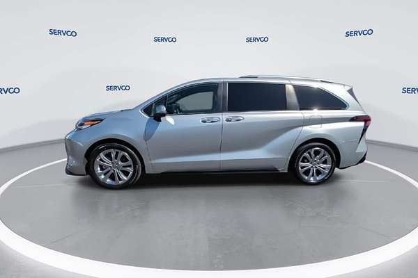 2022 Toyota SIENNA Platinum