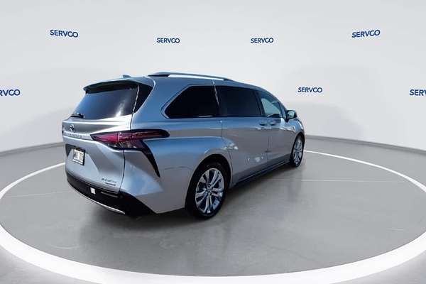 2022 Toyota SIENNA Platinum