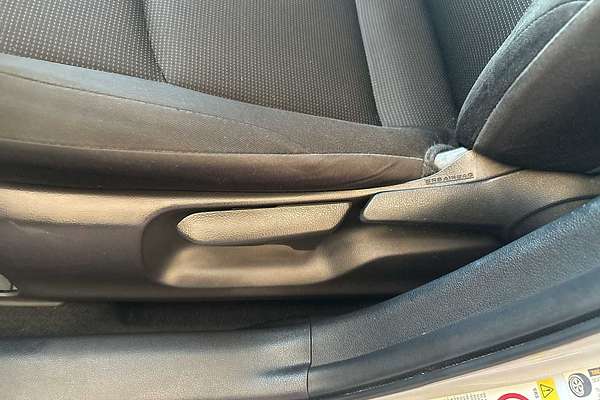 2021 Toyota Prius L Eco