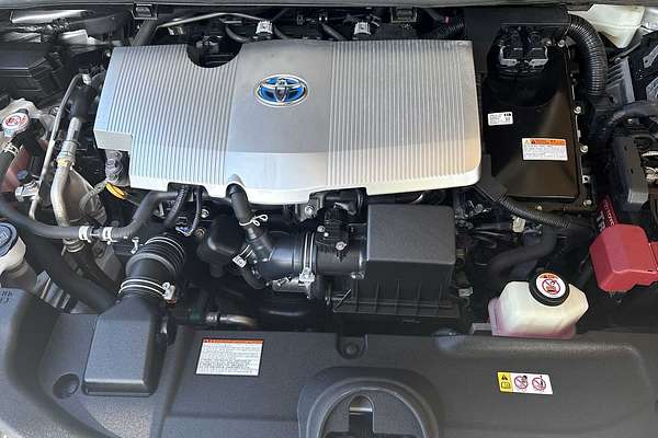 2021 Toyota Prius L Eco