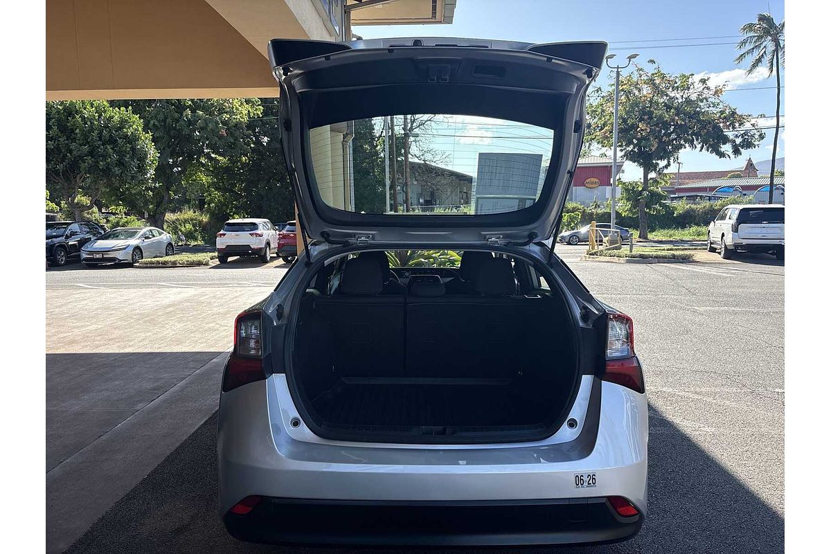 2021 Toyota Prius L Eco