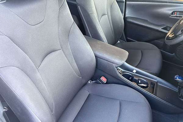 2021 Toyota Prius L Eco