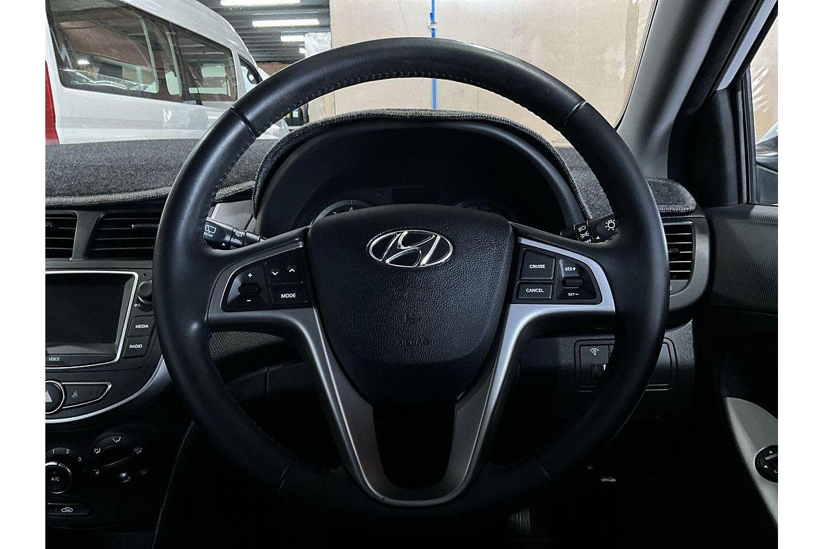 2018 Hyundai Accent Sport RB6