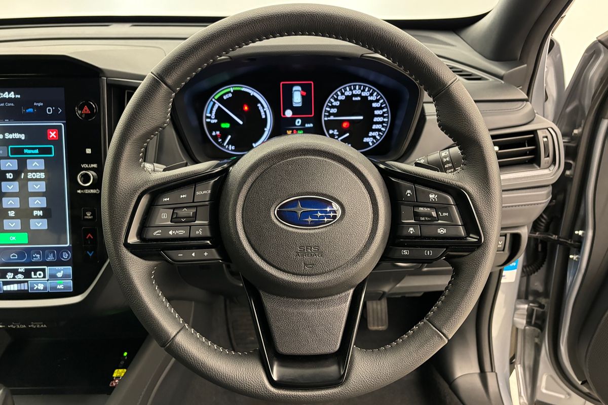 2025 Subaru Forester Hybrid S6