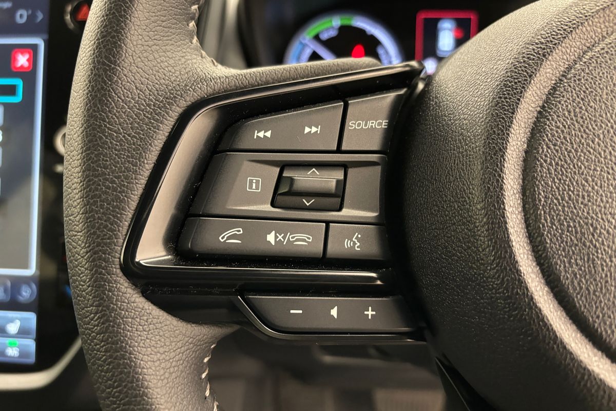 2025 Subaru Forester Hybrid S6