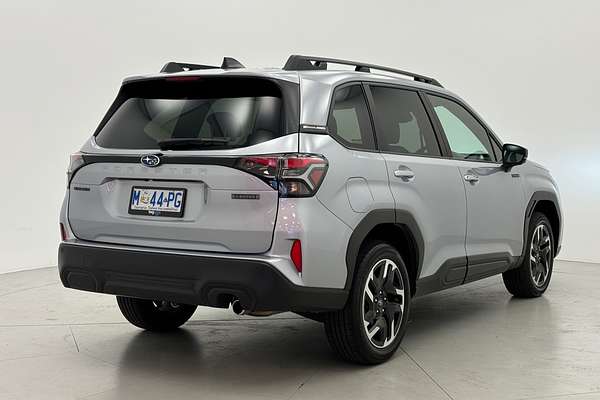 2025 Subaru Forester Hybrid S6
