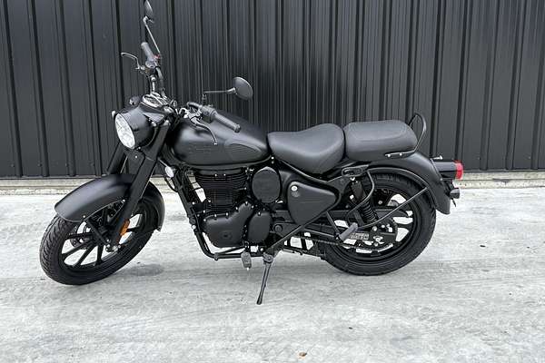 2025 Royal Enfield CLASSIC 350