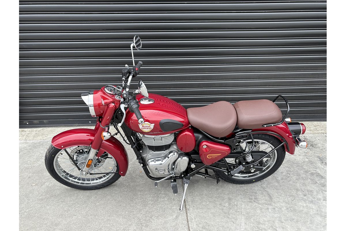2025 Royal Enfield CLASSIC 350