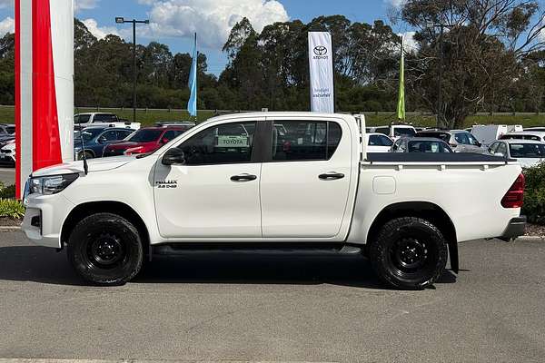 2019 Toyota Hilux SR GUN126R 4X4
