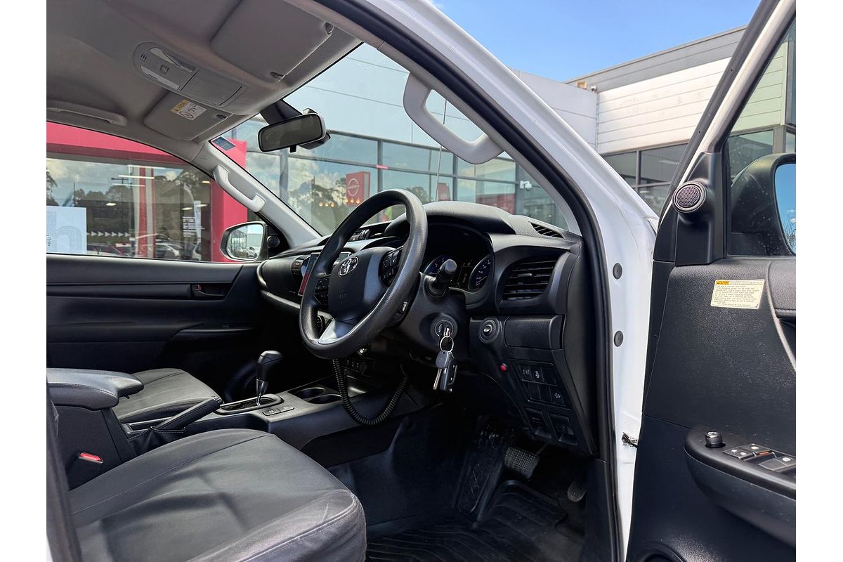 2019 Toyota Hilux SR GUN126R 4X4