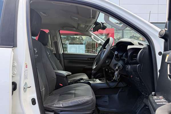 2019 Toyota Hilux SR GUN126R 4X4