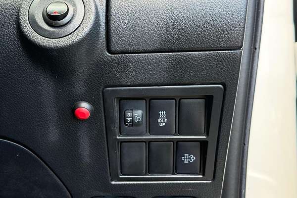 2019 Toyota Hilux SR GUN126R 4X4