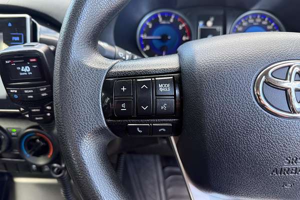 2019 Toyota Hilux SR GUN126R 4X4