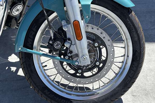 2025 Royal Enfield CLASSIC 650