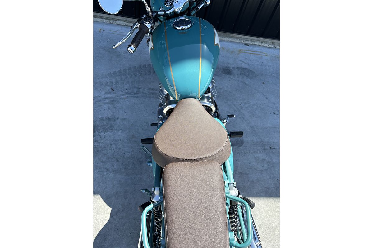 2025 Royal Enfield CLASSIC 650