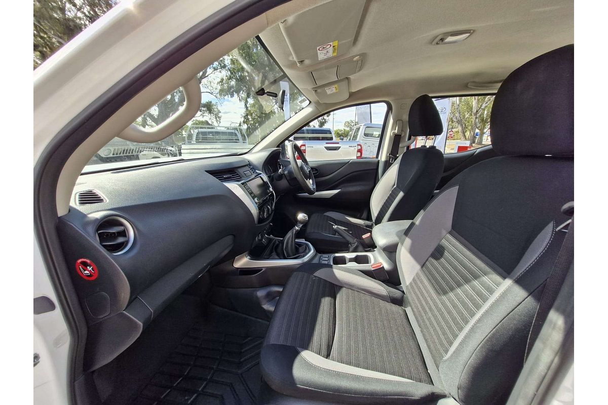 2023 Nissan Navara SL D23 4X4