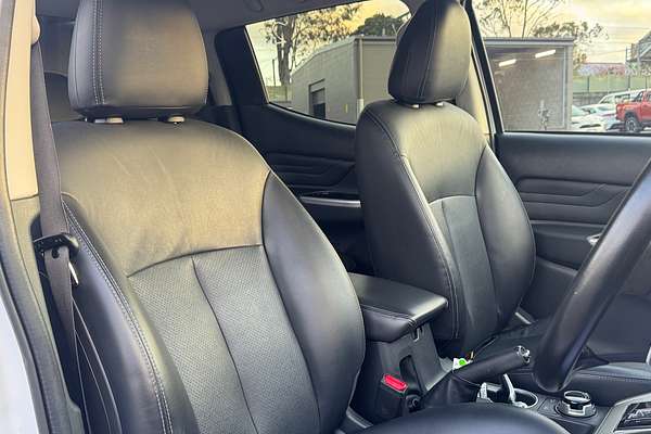 2022 Mitsubishi Triton GSR MR 4X4