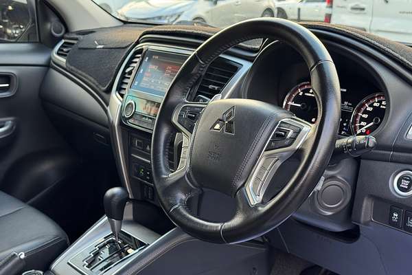 2022 Mitsubishi Triton GSR MR 4X4