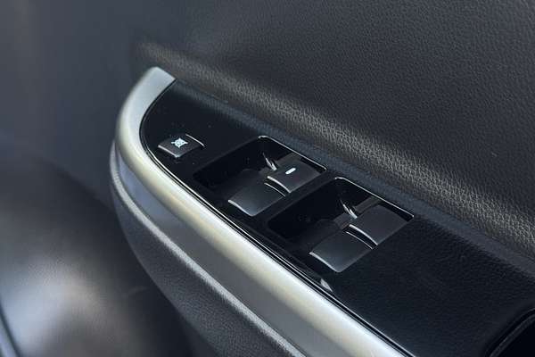 2022 Mitsubishi Triton GSR MR 4X4