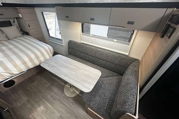 2025 Jayco DISCOVERY OUTBACK POP-TOP 17.55-8.OB.DY-MY25