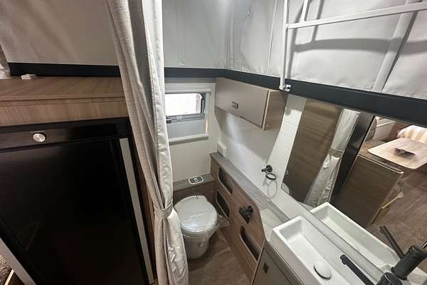 2025 Jayco DISCOVERY OUTBACK POP-TOP 17.55-8.OB.DY-MY25