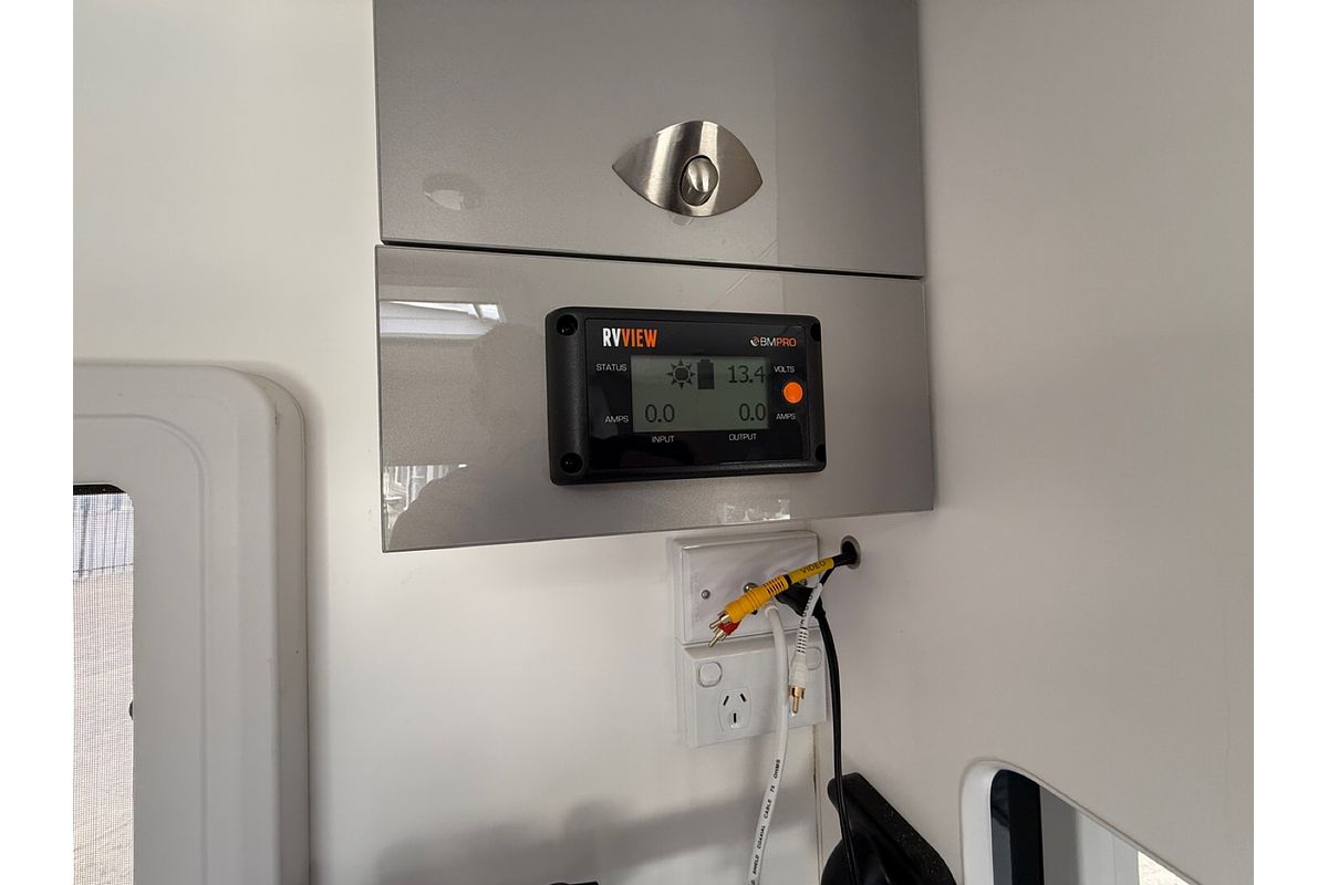 2018 Newlands ONYX CARAVAN